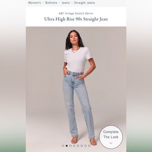 A&F 90s straight jean size 24, light wash